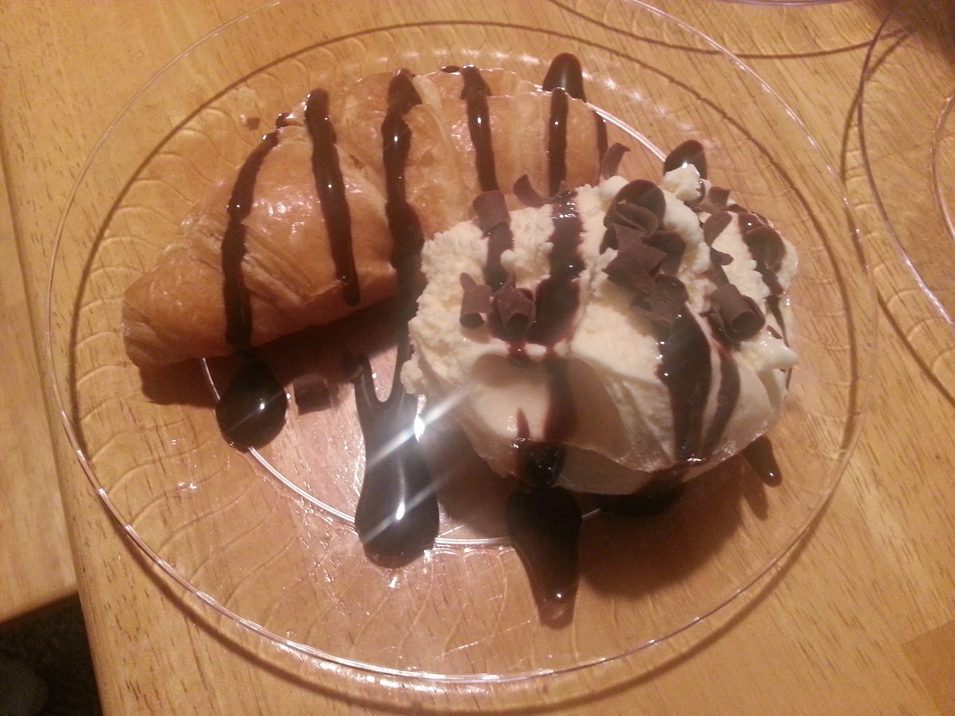 Croissant Sundae (2)